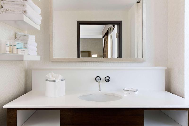 חדר פרמיום, Hampton Inn & Suites Dallas Downtown