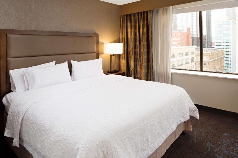 חדר סטנדרט, Hampton Inn & Suites Dallas Downtown