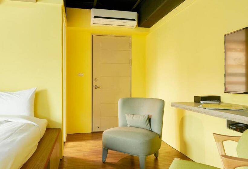 اتاق استاندارد سه نفره, Bon Hotel Taipei