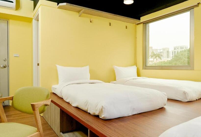 اتاق استاندارد سه نفره, Bon Hotel Taipei