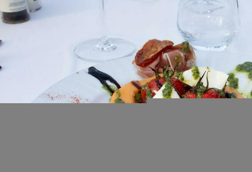 Номер Стандарт Трехместный, Maison Bagatelle