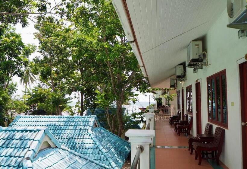 Семейный Номер Deluxe, Onthebeach Resort