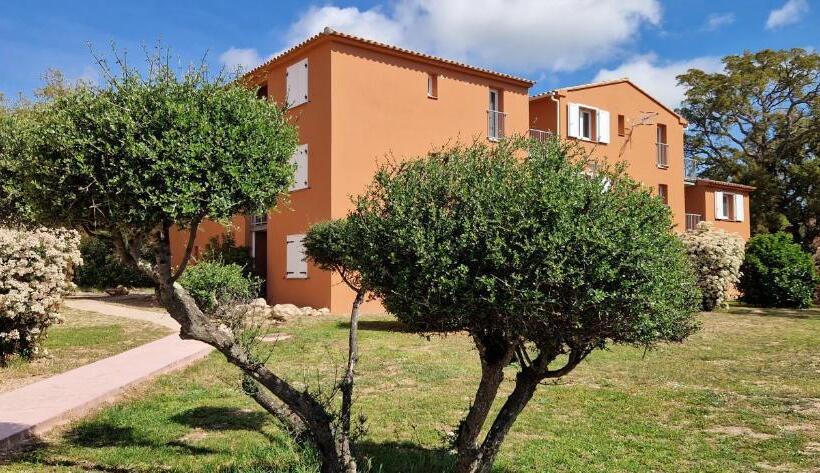 Апартаменты Superior 1 Спальня, T2 4 Personnes Résidence De Vacances Avec 3 Piscines Les Hameaux De Saint Cyprien Lecci De Porto Vec