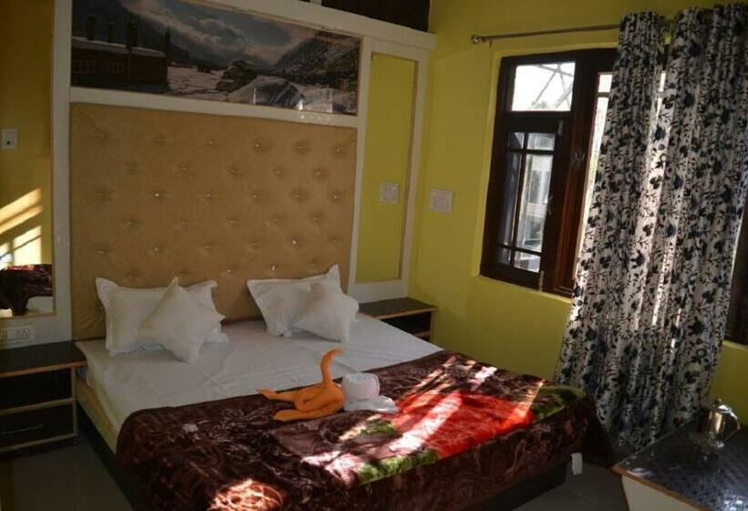 デラックスルーム, Goroomgo Nice One Palace Srinagar