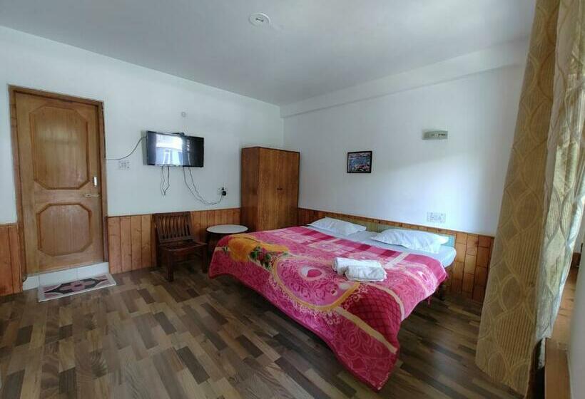 Номер Economy, Eagle Guesthouse