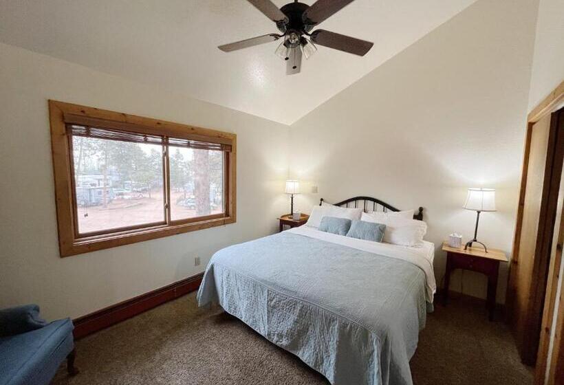 Люкс, Columbine B Cabin Suite