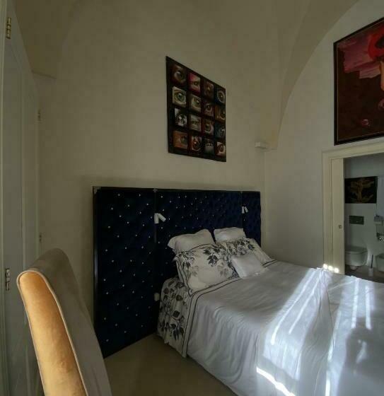 Номер Deluxe, Palazzo Raho Art Museum