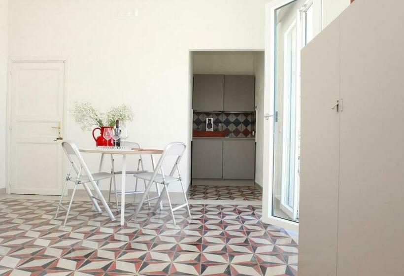 Deluxe Suite Sea View, Versomare Room & Suite