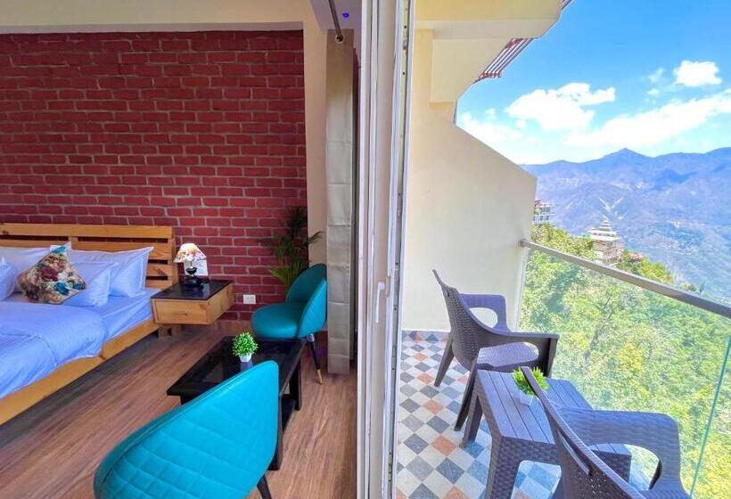 디럭스 룸, Pinerock Resort, Mussoorie ! Luxury Rooms ! Mountain View ! Open Terrace ! Cafe