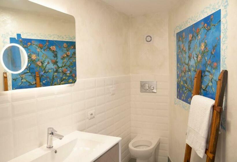 Номер Стандарт Вид на Горы, Relais Raparo