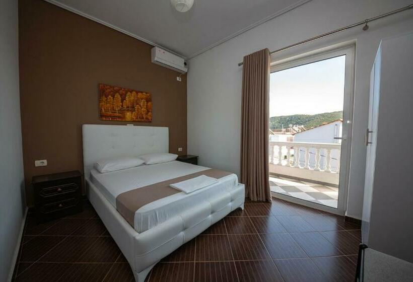 1 Bedroom Family Apartment with Balcony, Vale Deti Rooms