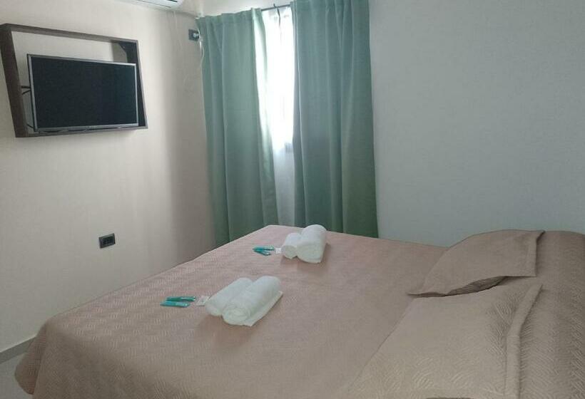 Четырехместный Номер Классик, Golden Ross Resort & Spa