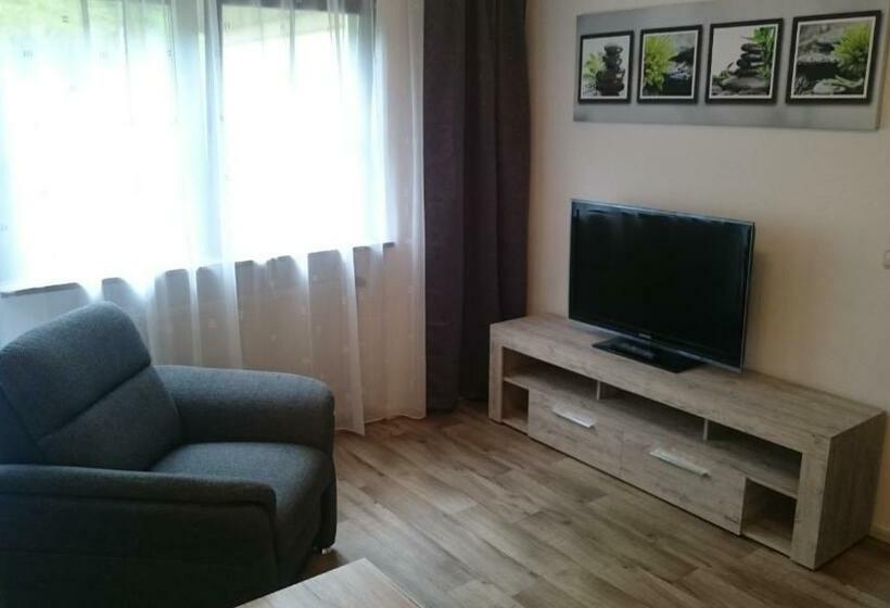 Номер Комфорт, Gasthof Hotel Schwarzes Roß