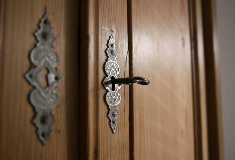 Номер Стандарт, Pension Kerckenhof