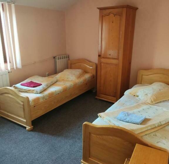 Номер Economy, Motel Azur Km36