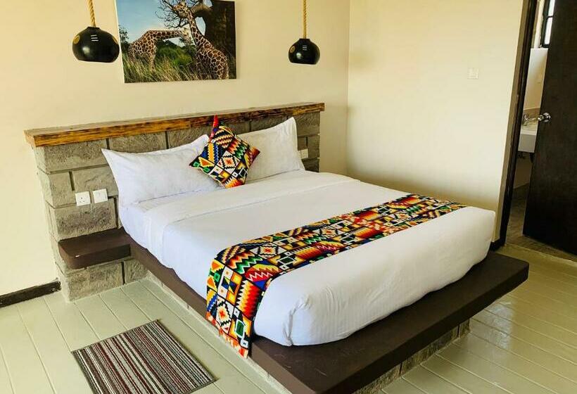 اتاق لوکس, Outback Kenya Lodge