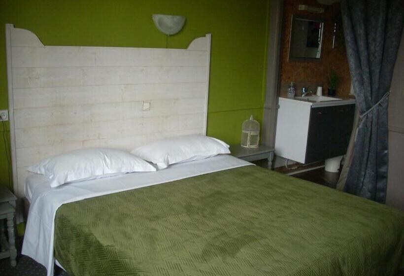 Номер Superior, Du Château