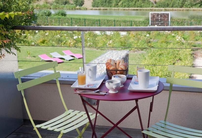 Номер Deluxe, Logis Hôtel Terre De Loire