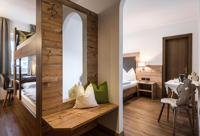 Семейный Номер Superior, Charme Hotel Uridl