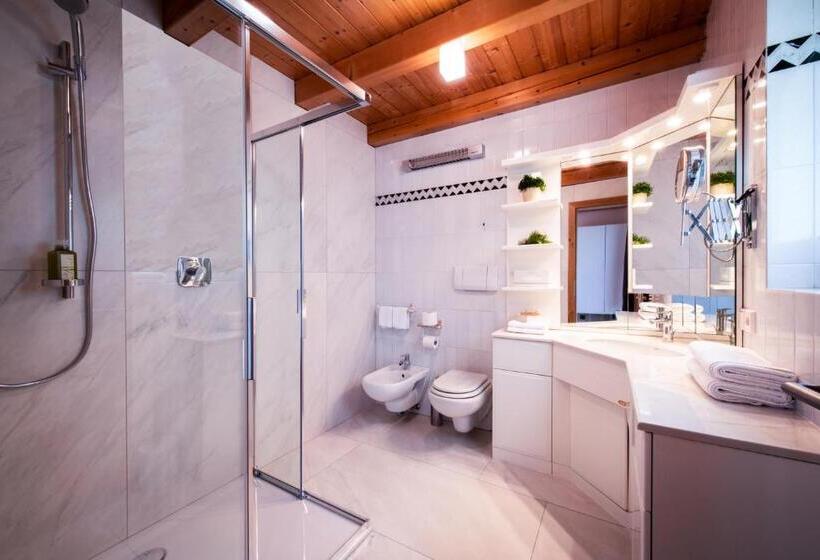 Люкс, Charme Hotel Uridl