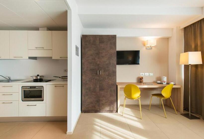 ファミリールーム, Dimorae Rooms And Suites   Apartments