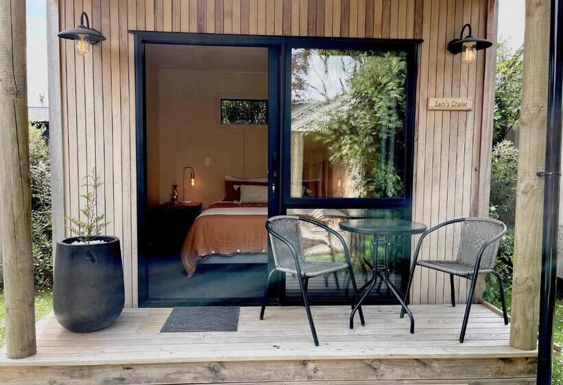 Хижина, Te Anau Lakefront Backpackers