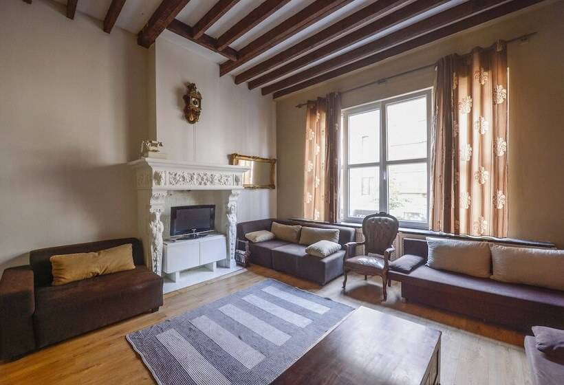 سوییت سوپریور, Aparthotel Van Hecke