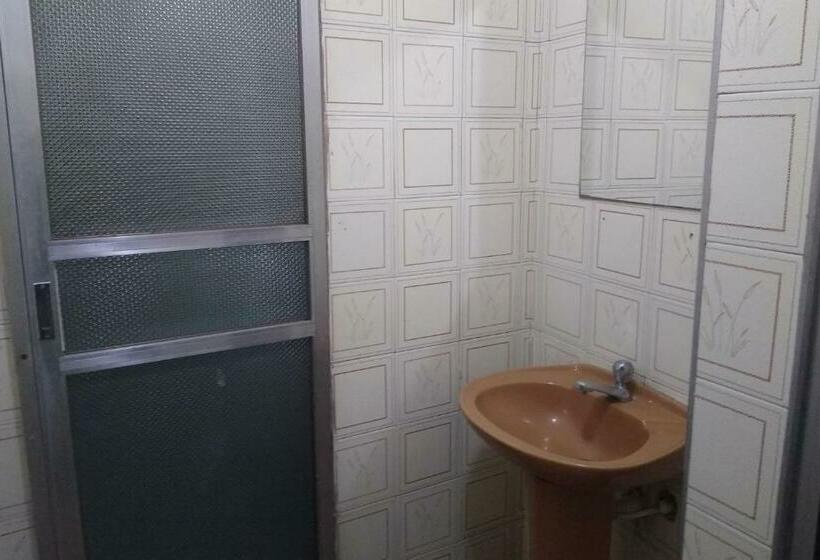 Habitació Triple Estàndard, Barão De Tefé