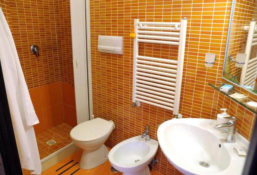 Номер Стандарт, B&b Galatea