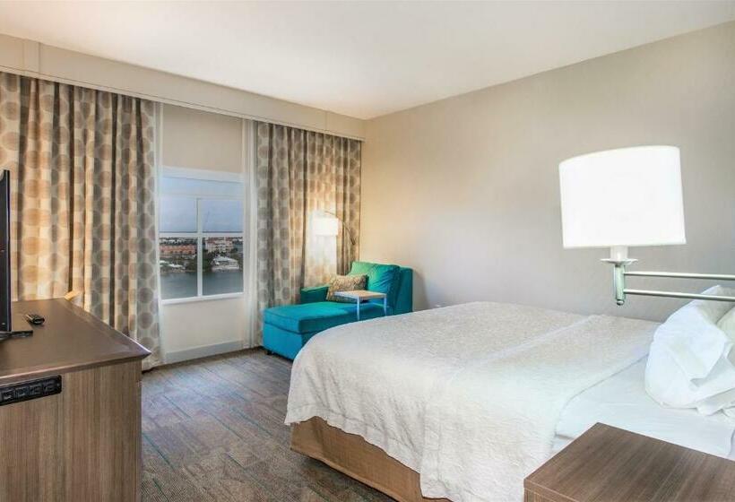 Стандартный Номер Кровать Кинг, Hampton Inn & Suites Clearwater Beach