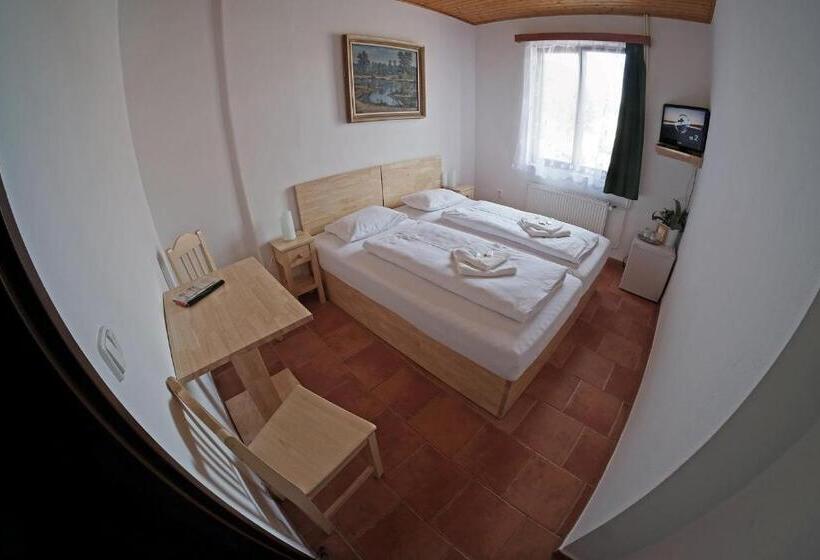 Номер Стандарт, Kreta