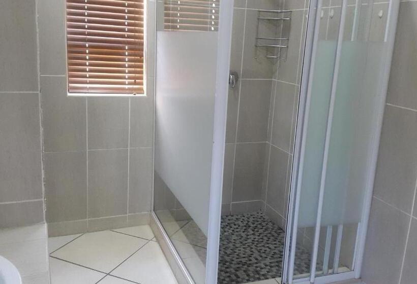 غرفة عائلية, Ikaze Guest House