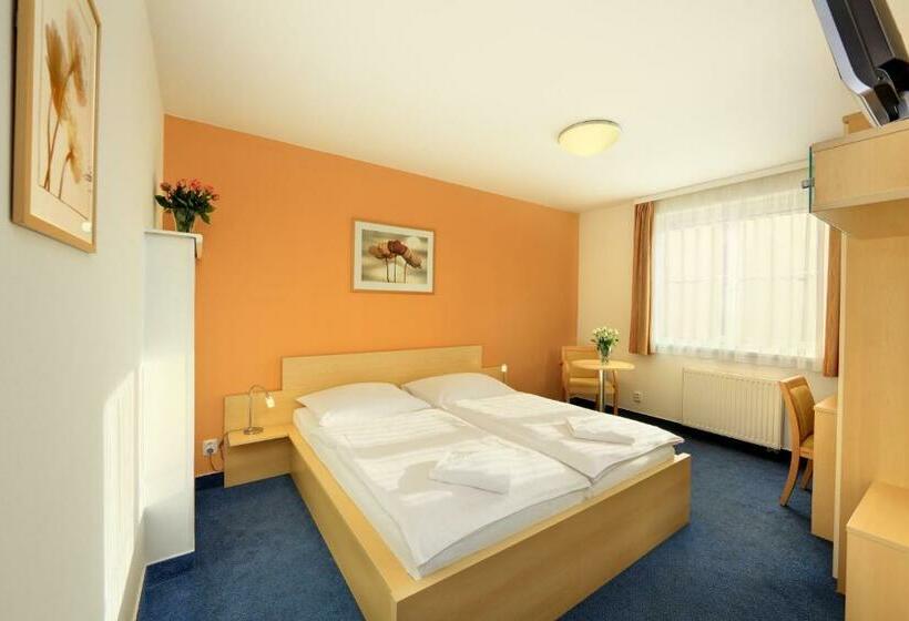 스탠다드 룸, Penzion Krumlov   B&b   Massage Studio