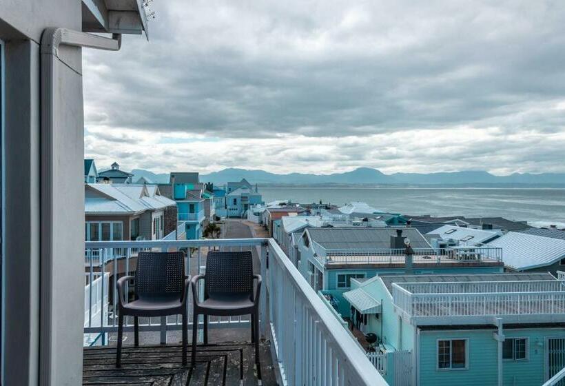 Люкс 2 Спальни, Point Village Hotel And Self Catering
