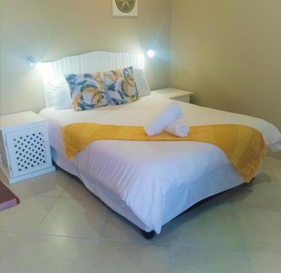 Номер Basic, Point Village Hotel And Self Catering