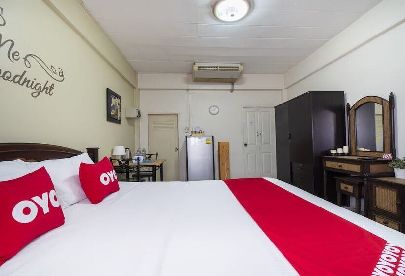 اتاق لوکس, Aromdee Apartment