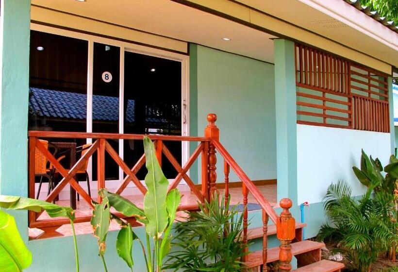 Номер Superior Вид на Сад, Chawlay Resort Koh Lipe