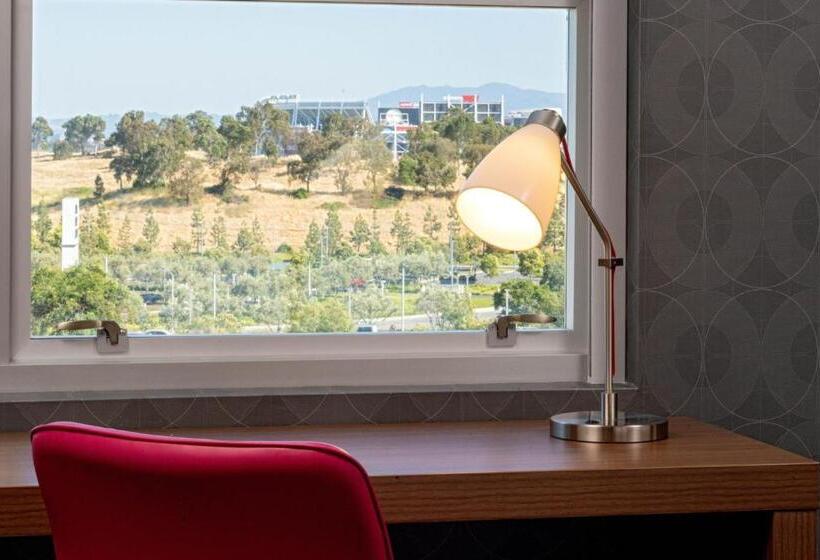 带大床的标准间, Aloft Santa Clara   San Jose North