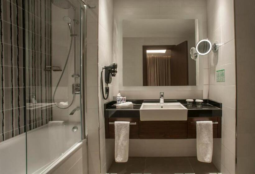 キングサイズベッドのスイートルーム, Holiday Inn Istanbul   Tuzla Bay, An Ihg