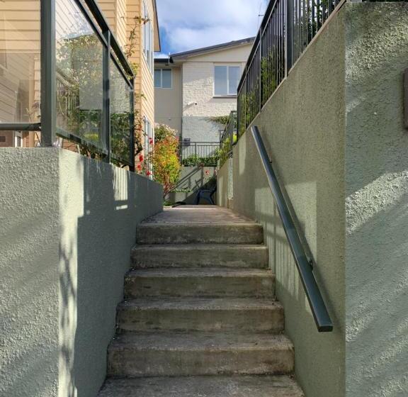 סטודיו דלוקס פנימי, March Apartments