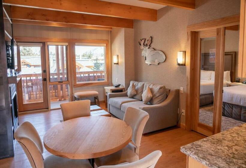带2个卧室的套房, Moose Hotel And Suites