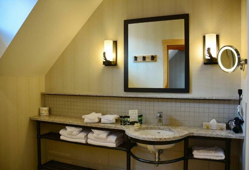 套房, Moose Hotel And Suites