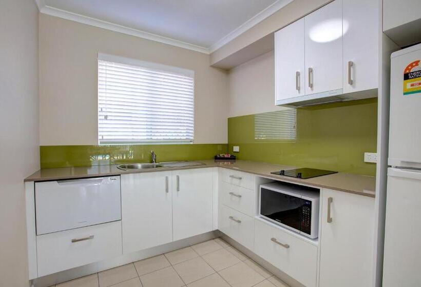 Апартаменты 2 Спальни, Beachpark Apartments Coffs Harbour