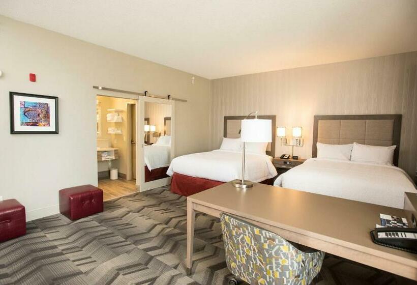 Номер Стандарт Адаптированный для Инвалидов, Hampton Inn & Suites By Hilton Thunder Bay
