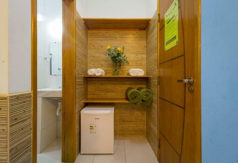 Chambre Triple Supérieure, Pousada Camila