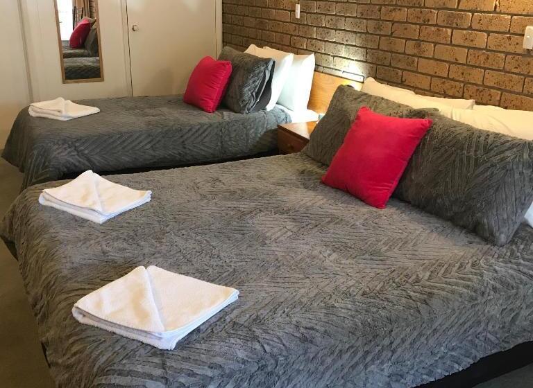 스탠다드 룸, Mountain View Motor Inn & Holiday Lodges