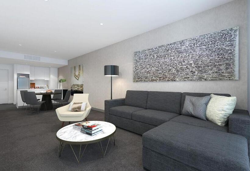 Апартаменты 2 Спальни с Балконом, Silkari Suites At Chatswood
