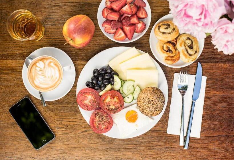 Номер Стандарт Вид на Сад, Zulian Aparthotel By Artery Hotels