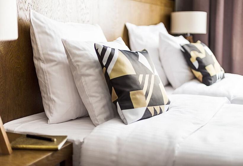 Номер Стандарт Вид на Город, Zulian Aparthotel By Artery Hotels
