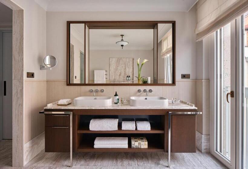 Люкс, Rosewood Munich